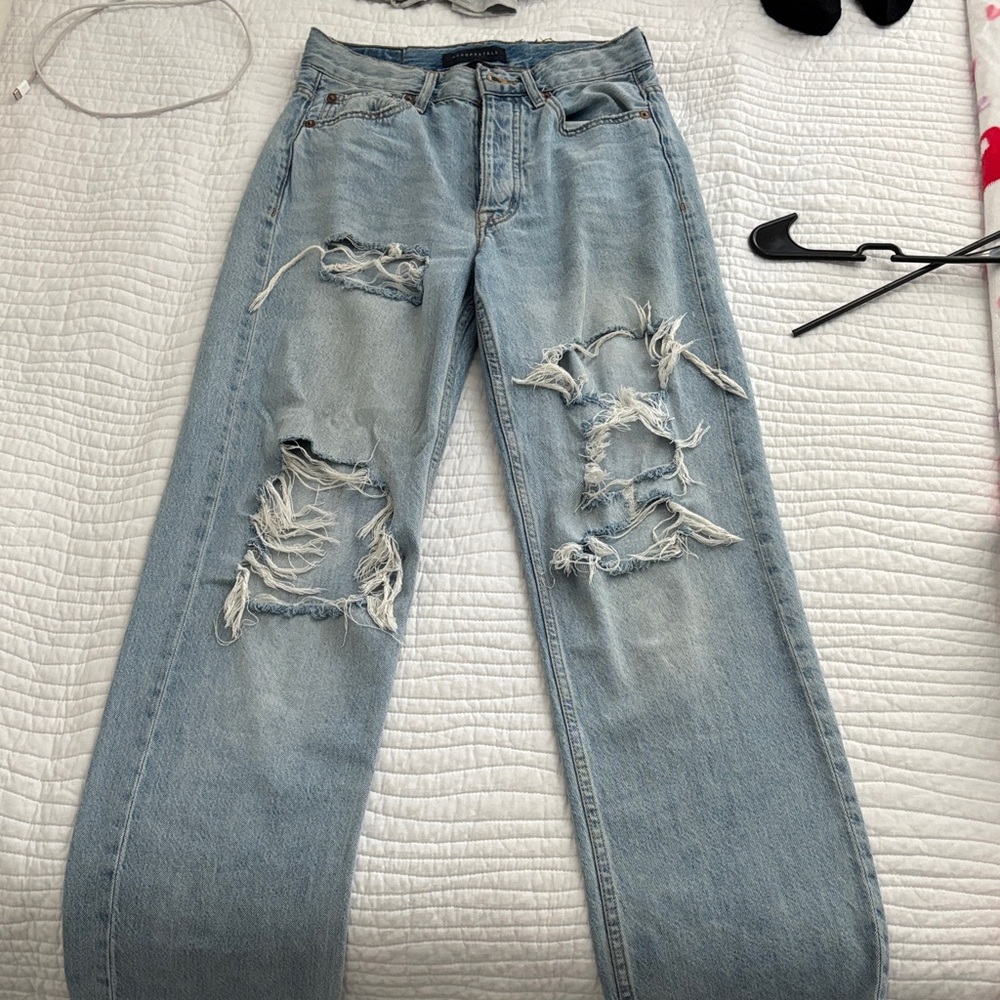 Aeropostale Light Blue Distressed Straight Leg Jeans